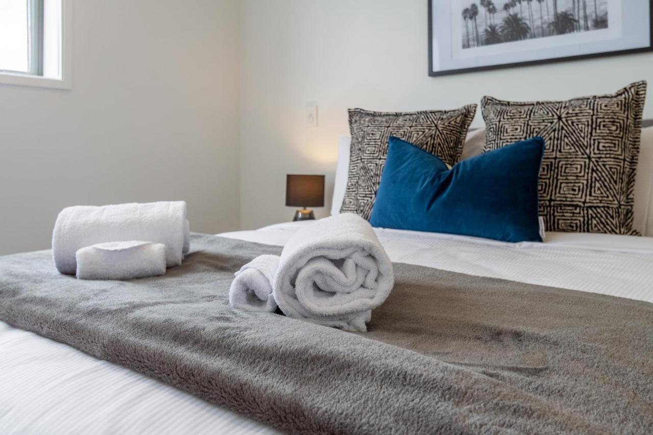 크라이스트처치 Upper Riccarton Dream - 2 Bed 2 Bath W/Carpark 아파트 외부 사진