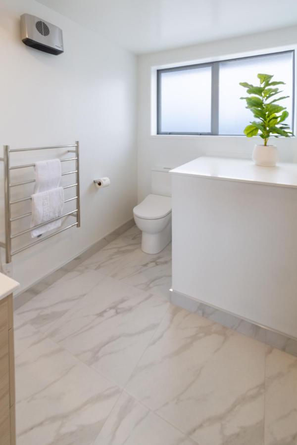 크라이스트처치 Upper Riccarton Dream - 2 Bed 2 Bath W/Carpark 아파트 외부 사진
