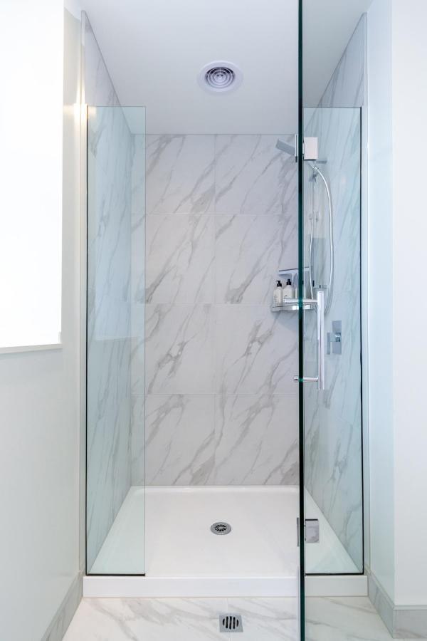 크라이스트처치 Upper Riccarton Dream - 2 Bed 2 Bath W/Carpark 아파트 외부 사진