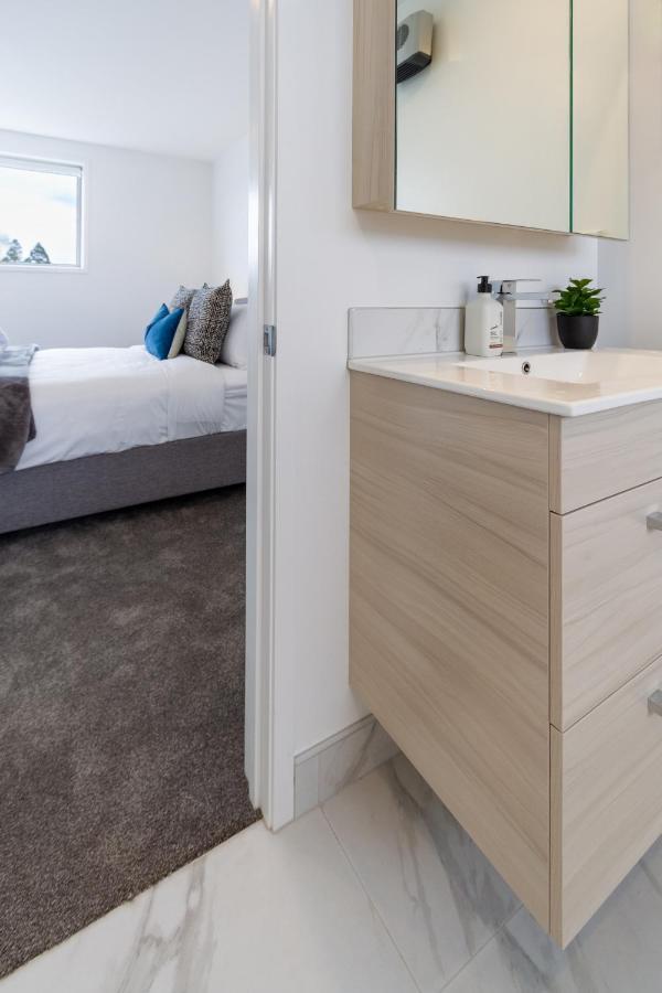 크라이스트처치 Upper Riccarton Dream - 2 Bed 2 Bath W/Carpark 아파트 외부 사진